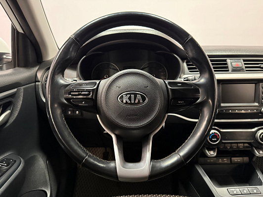 Kia Rio Luxe, 2018 года, пробег 140000 км