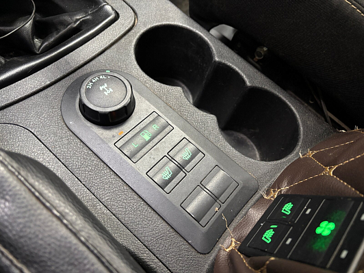 УАЗ Patriot, 2013 года, пробег 195330 км