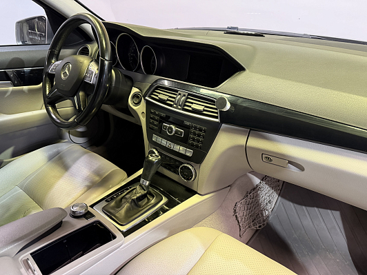 Mercedes-Benz C-Класс, 2012 года, пробег 232743 км