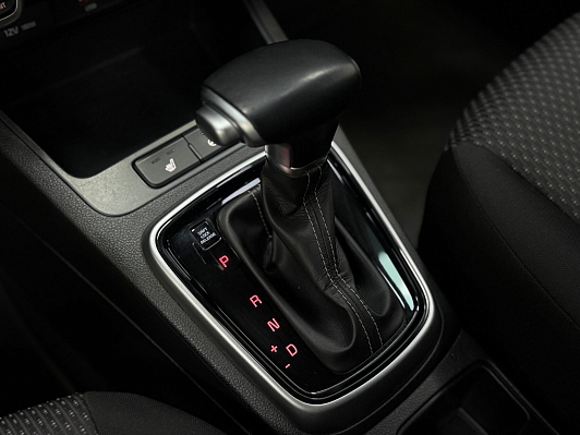 Kia Rio Luxe, 2021 года, пробег 102800 км
