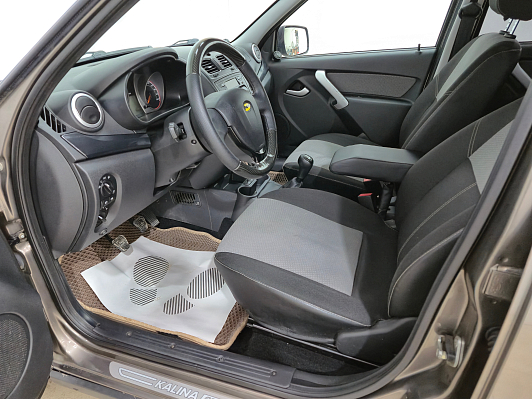 Lada (ВАЗ) Kalina Luxe Navi Glonass 21947-52-21V, 2017 года, пробег 33273 км