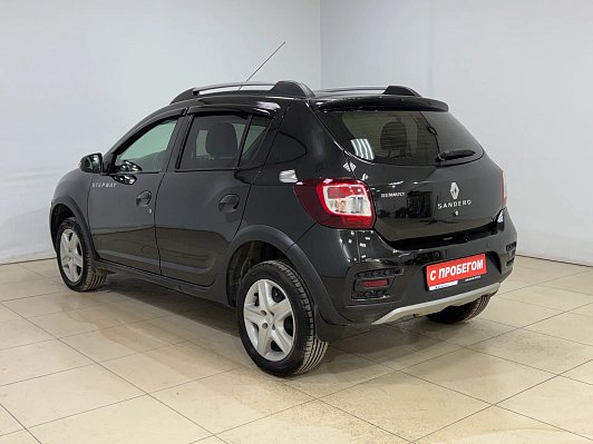 Renault Sandero Confort, 2016 года, пробег 115191 км