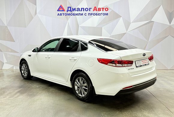 Kia Optima Comfort, 2016 года, пробег 99777 км