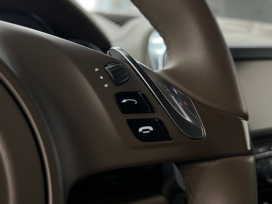 Porsche Cayenne, 2013 года, пробег 273288 км