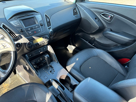 Hyundai ix35 Travel, 2015 года, пробег 136700 км