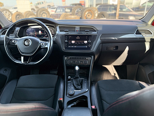 Volkswagen Tiguan Exclusive, 2017 года, пробег 127884 км