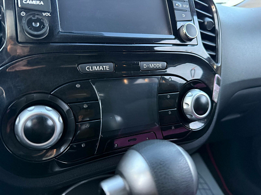 Nissan Juke SE+ Sport, 2013 года, пробег 157799 км