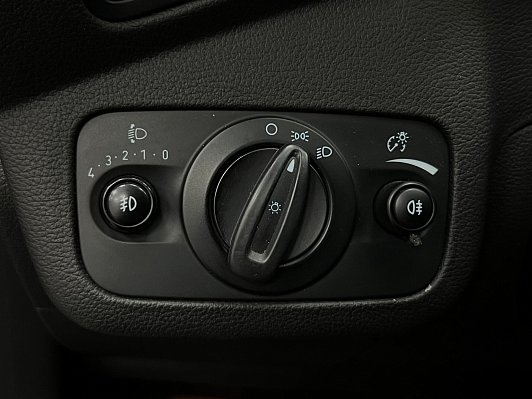 Ford Kuga Trend Plus (2017), 2018 года, пробег 111372 км