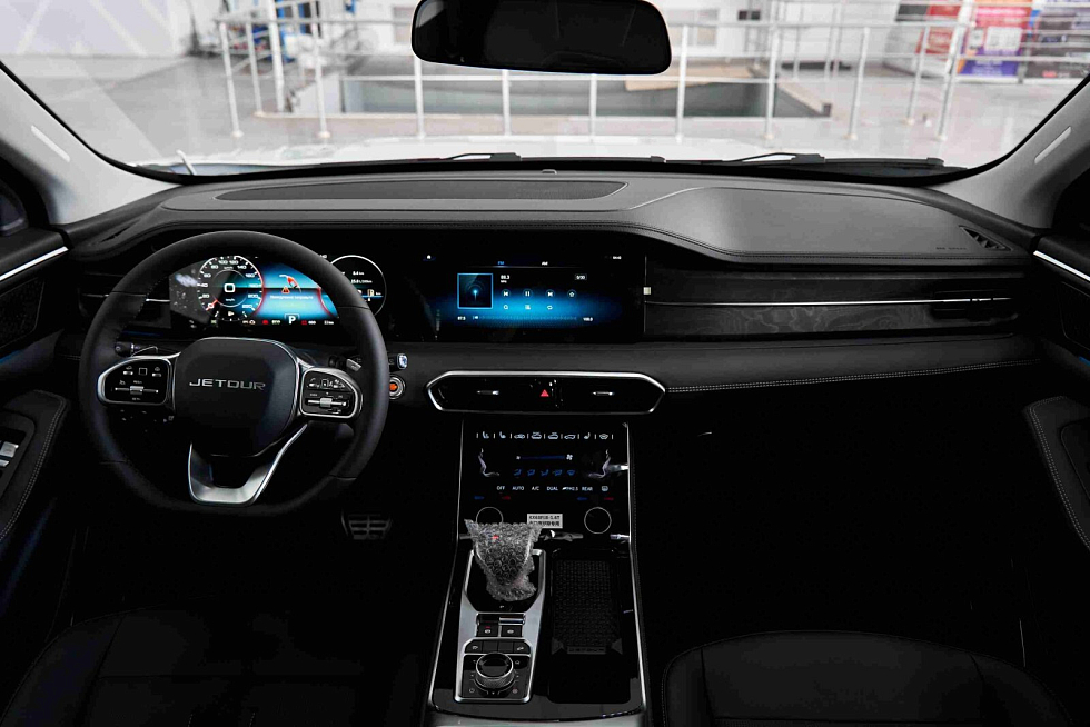 Jetour X90+ Премиум 7 мест, белый