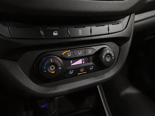 Lada (ВАЗ) Vesta Luxe EnjoY Pro, 2016 года, пробег 154030 км