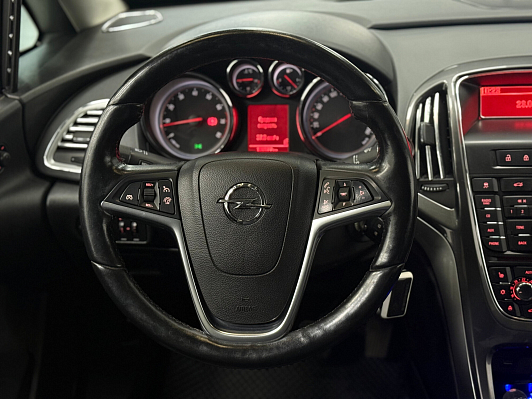 Opel Astra Cosmo, 2013 года, пробег 186525 км