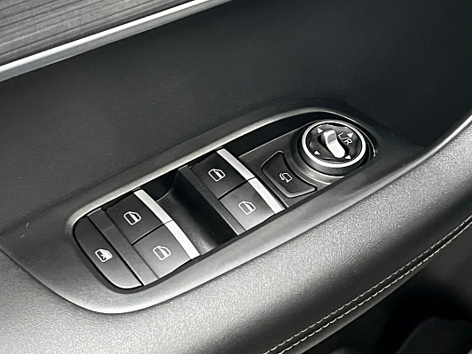 Chery Tiggo 7 Pro Plug-in Hybrid Ultimate, 2023 года, пробег 62453 км