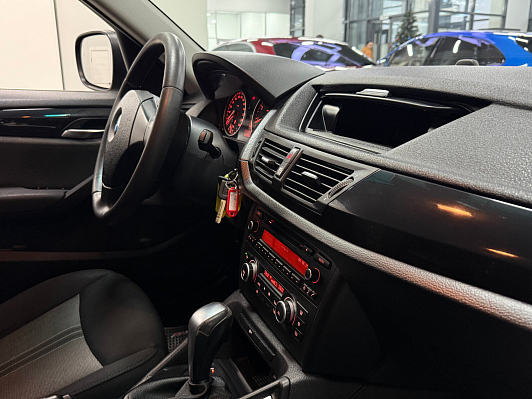 BMW X1, 2012 года, пробег 230000 км