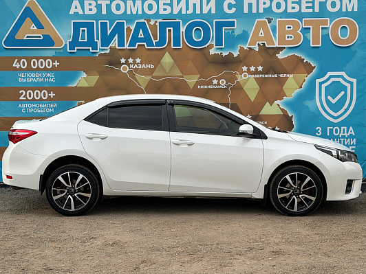 Toyota Corolla, 2014 года, пробег 218229 км