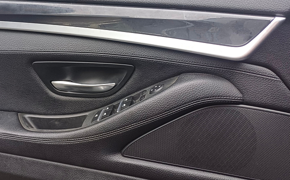 BMW 5 серии, 2016 года, пробег 235039 км