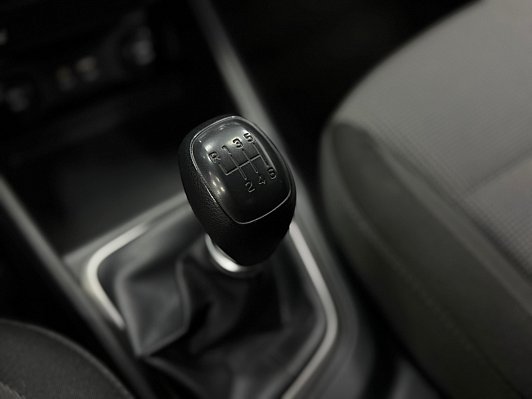 Hyundai Solaris Comfort, 2018 года, пробег 132000 км