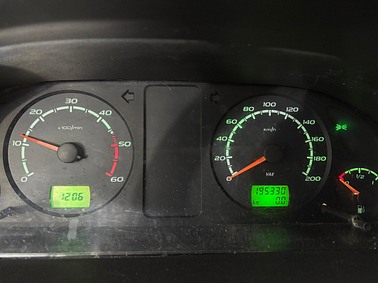 УАЗ Patriot, 2013 года, пробег 195330 км