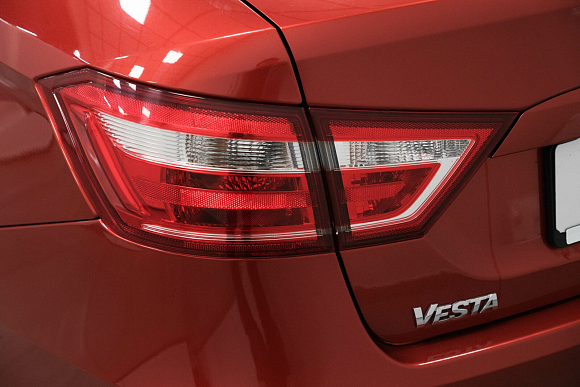 Lada (ВАЗ) Vesta Classic Start, 2016 года, пробег 98000 км