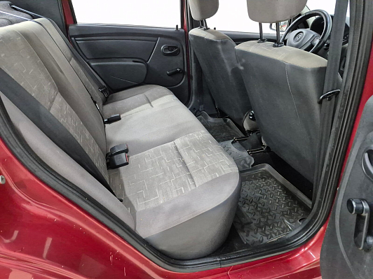 Renault Logan Authentique, 2010 года, пробег 141165 км