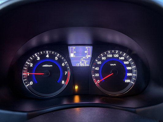 Hyundai Solaris, 2016 года, пробег 137617 км