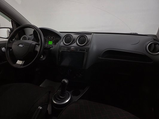 Ford Fiesta Ghia, 2007 года, пробег 165712 км