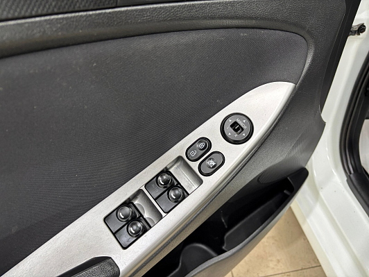 Hyundai Solaris Comfort, 2015 года, пробег 144818 км