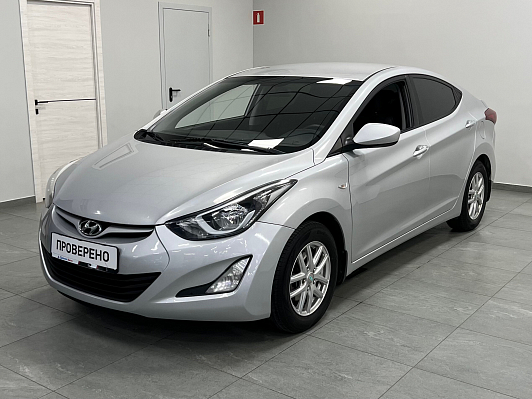 Hyundai Elantra, 2015 года, пробег 176500 км