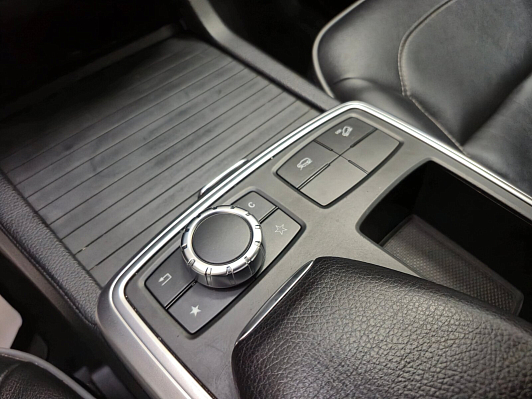 Mercedes-Benz M-Класс, 2012 года, пробег 225387 км