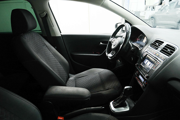 Volkswagen Polo CONNECT, 2018 года, пробег 135000 км