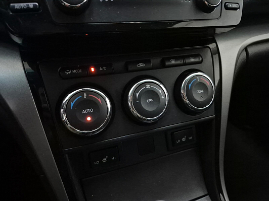 Mazda 6 Touring, 2011 года, пробег 183068 км