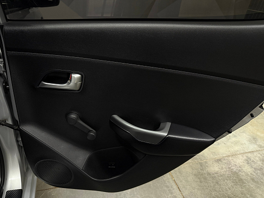 Kia Rio Comfort Аудио, 2015 года, пробег 133483 км