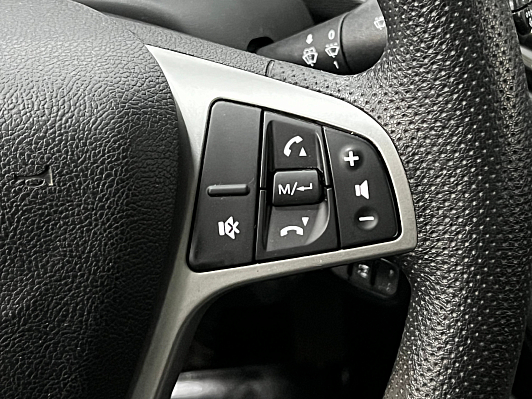 Lada (ВАЗ) Vesta Comfort, 2019 года, пробег 137000 км