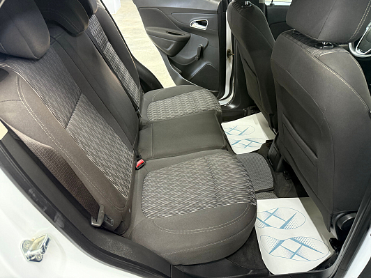 Opel Mokka Essentia, 2014 года, пробег 203412 км