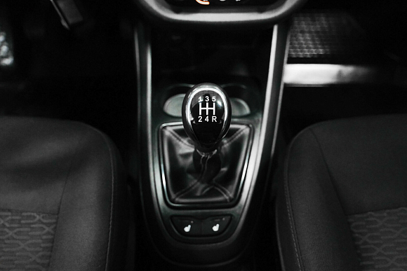 Lada (ВАЗ) Vesta Comfort, 2018 года, пробег 101000 км