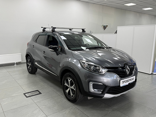 Renault Kaptur Play, 2018 года, пробег 186000 км