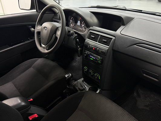 Lada (ВАЗ) Priora Norma Climate 21705-41-058, 2018 года, пробег 102000 км