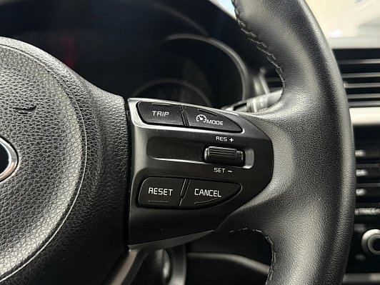 Kia Rio Лига Европы(2019), 2017 года, пробег 68154 км