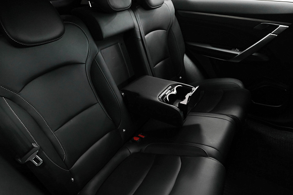 Geely Atlas Pro Luxury, 2023 года, пробег 99500 км