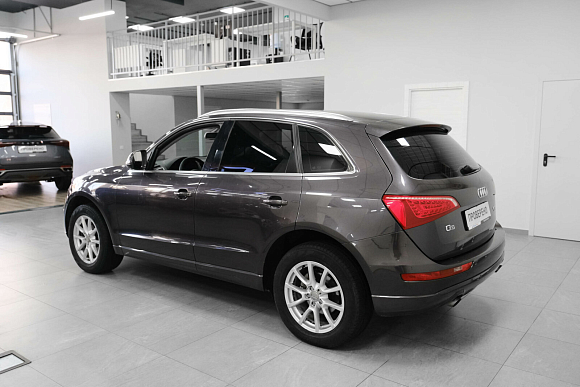 Audi Q5, 2011 года, пробег 148463 км
