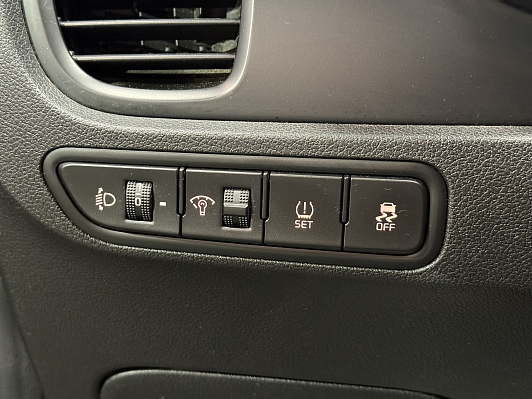 Kia Rio Luxe, 2017 года, пробег 163999 км