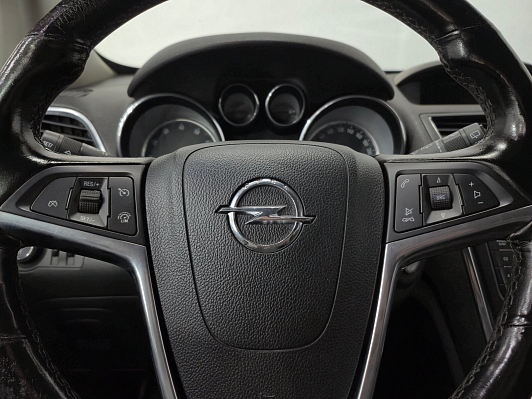 Opel Mokka Enjoy, 2013 года, пробег 171930 км