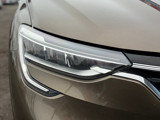 Renault Arkana Drive TCe 150, 2020 года, пробег 111000 км