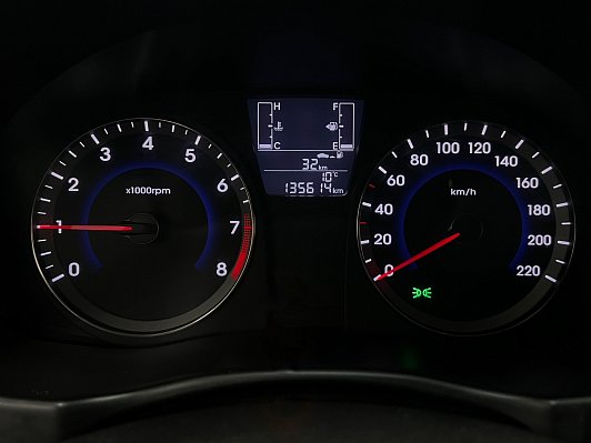 Hyundai Solaris Elegance, 2016 года, пробег 135196 км