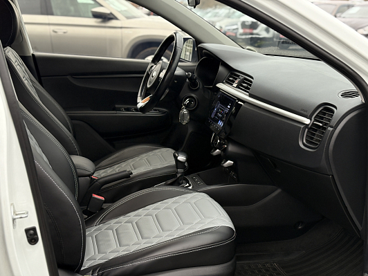 Kia Rio Comfort, 2017 года, пробег 142000 км