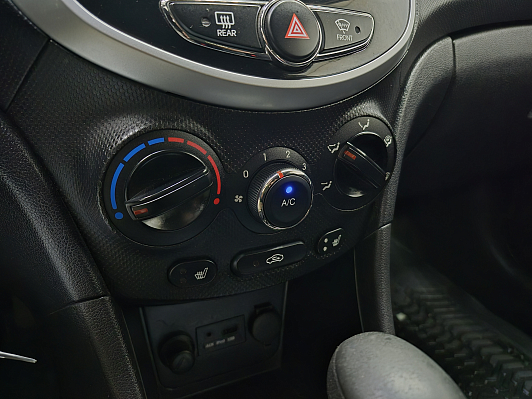 Hyundai Solaris Comfort, 2013 года, пробег 103102 км