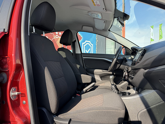 Lada (ВАЗ) Vesta Comfort Multimedia, 2017 года, пробег 64000 км