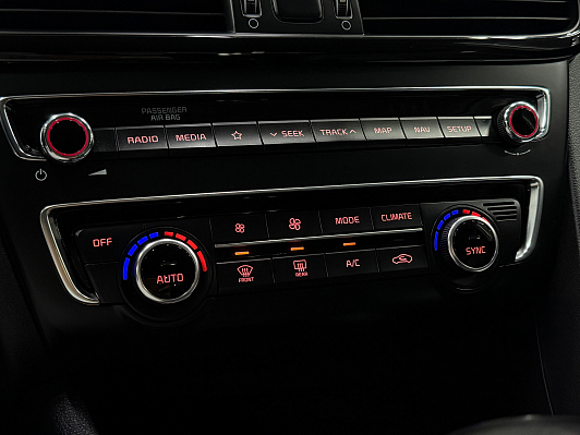 Kia Optima Prestige, 2019 года, пробег 116836 км