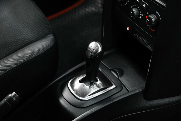 Peugeot 207 Envy, 2009 года, пробег 197615 км