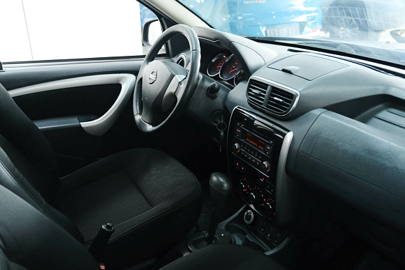 Nissan Terrano Elegance Plus, 2016 года, пробег 196000 км