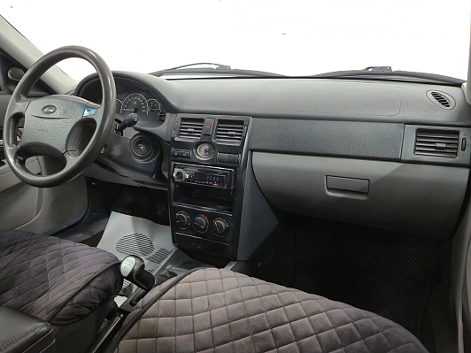 Lada (ВАЗ) Priora, 2009 года, пробег 224050 км